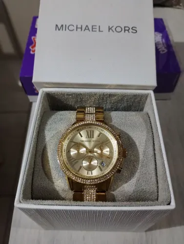 Vendo relógio original MK feminino
