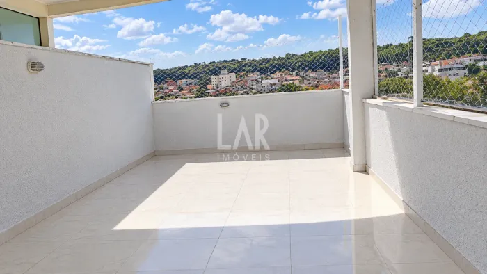 Cobertura à venda, 3 quartos, 1 suíte, 2 vagas, Santa Terezinha - Belo Horizonte/MG