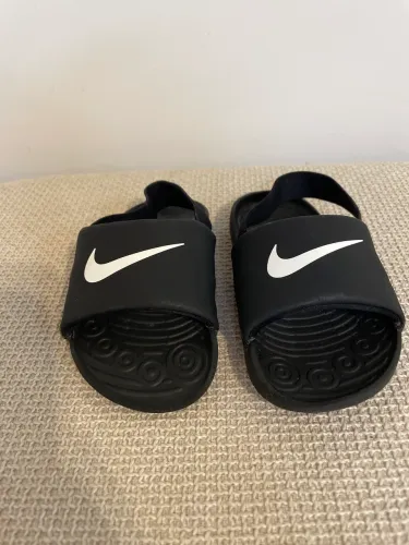 Chinelo Nike bebê 