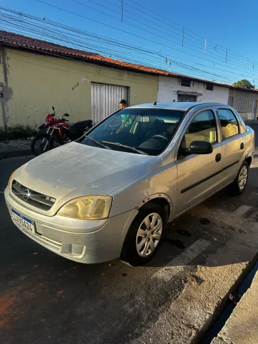 Chevrolet Corsa Sedan 1.0 MPFI 8V 71cv 4P 2004