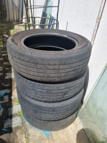 4 pneus 185/65 R15