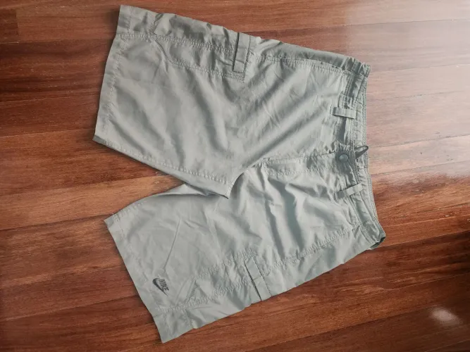 Bermuda Nike bege Tam. G original EUA