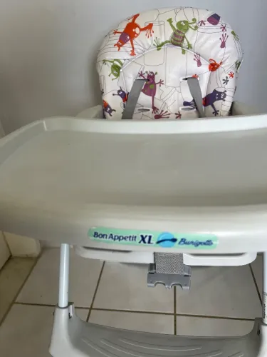 Vendo, em ótimo estado e preço!! Confira todos os itens na descrição!!