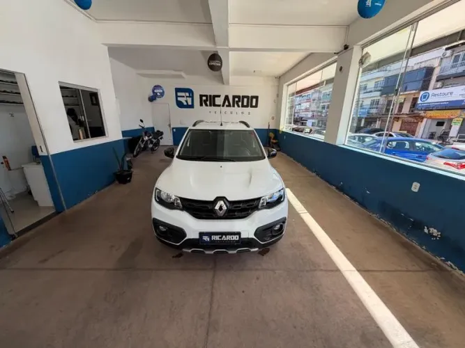Renault Kwid Outsider 1.0 Flex 12V 5P Mec. 2022