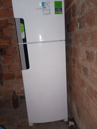 Vendo geladeira