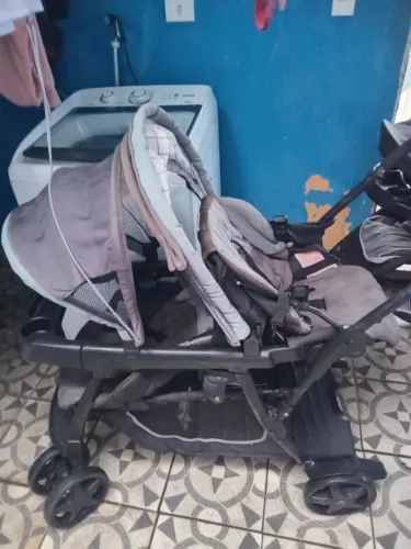 Carrinho De Bebê Gêmeos Gracco