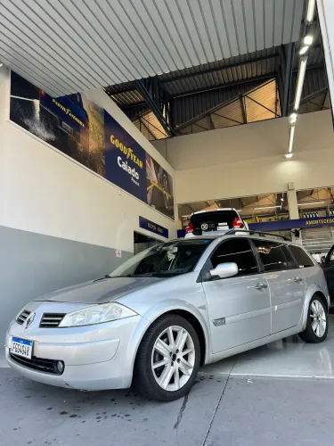 Renault Megane Grand Tour Dynam. Hi-flex 1.6 16V 2013