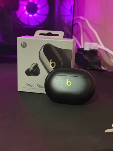 Fone de ouvido Beats Studio Buds + / ZERADO 