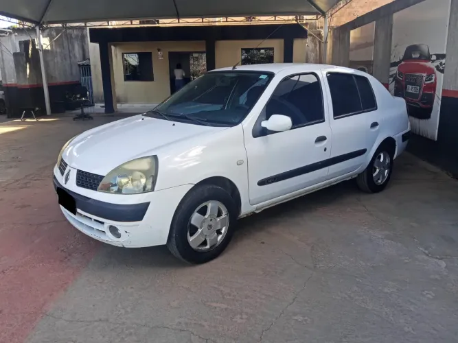 Renault Clio Sed.rt/privil.1.0/1.0 Hi-pow.16v 4P 2003