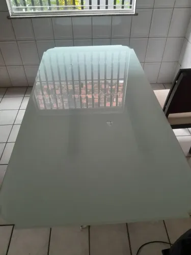 Conjunto de mesa cadeira 