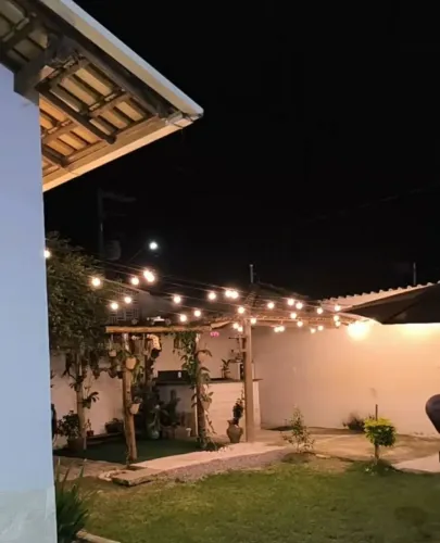 Varal de luzes para festa