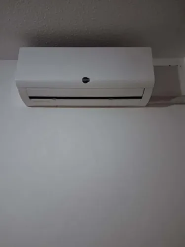 Vende se ar condicionado de 12mil btus