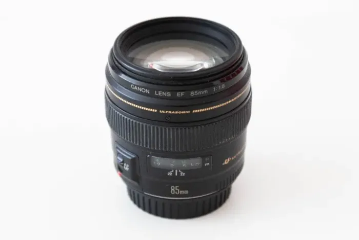Lente Canon EF 85mm f/1.8 USM