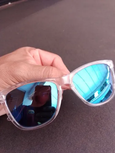 Óculos transparente azul ( tendência da moda) 