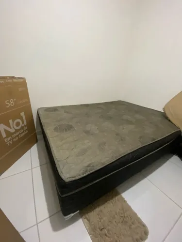 Vendo cama de casal ortopedica, birô e multiuso