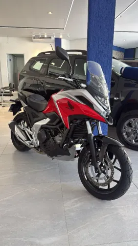 Promoção 46 mil no pix 750 com 1.700 km rodados