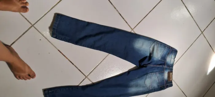 Vendo calça e bermuda jeans