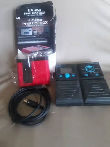 Interface na caixa e Pedaleira Zoom