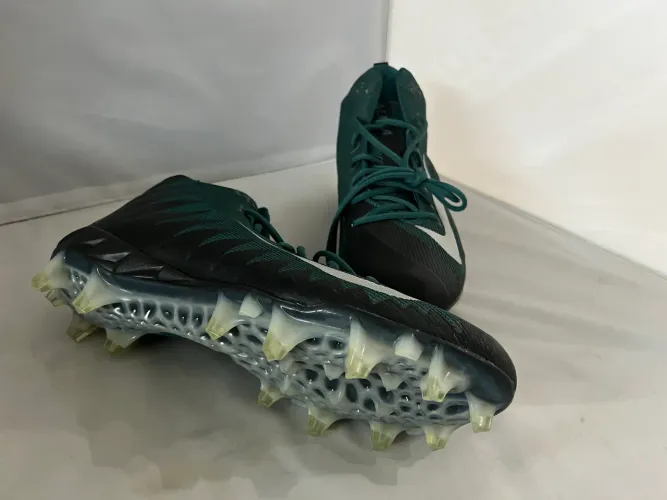 Tênis Nike Chuteira. Tamanho 48.5