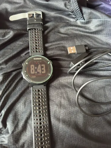 Relógio Garmin 235
