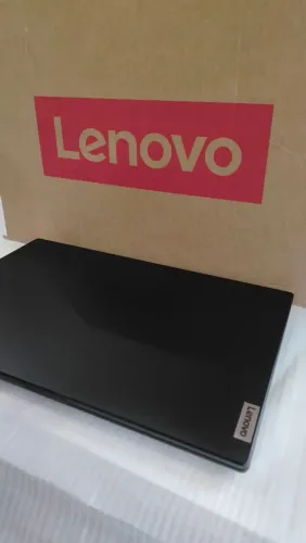Notebook Lenovo i5 13ª Gen 13420H 8GB RAM DDR5 Windows 11 |Garantia 1 Ano + Loja Física