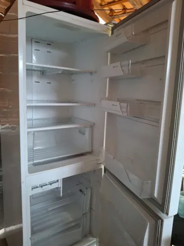 Geladeira inverter eletrolux 