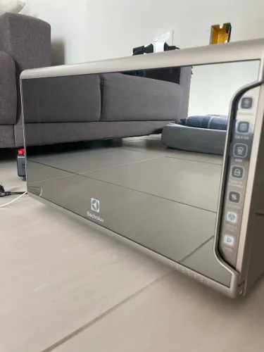Micro-ondas Electrolux Inox Espelhado 31 litros - 220V