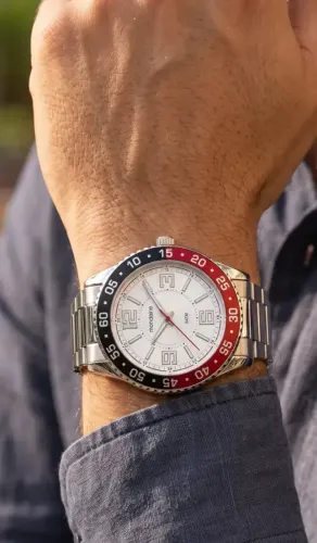 Relógio Masculino Mondaine Prata Correia De Aço Inoxidável Bisel Giratório