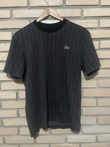 Camiseta Lacoste Monograma