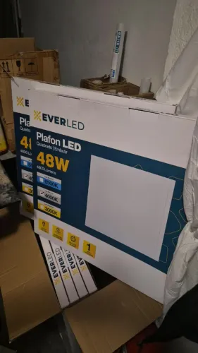 Lote 18 Painéis LED Embutir 60x60cm 40W/48W Bivolt Novos na Caixa
