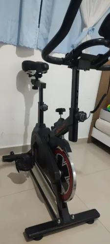 Bicicleta Ergométrica semi nova