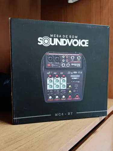  MESA DE SOM SOUNDVOICE MC4-BT - 4 CANAIS