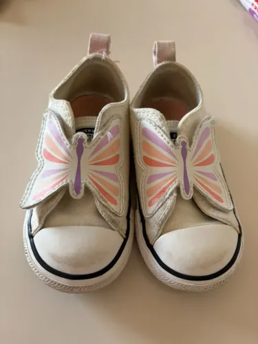 Tênis All Star Tamanho 22