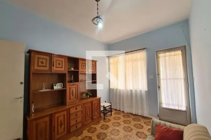 Casa à Venda - Vila Ema, 2 Quartos, 325 m2