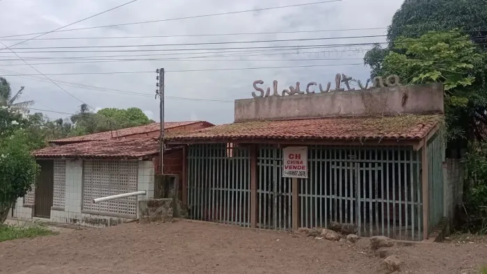 Ponto comercial localizado na principal da AL101 Sul