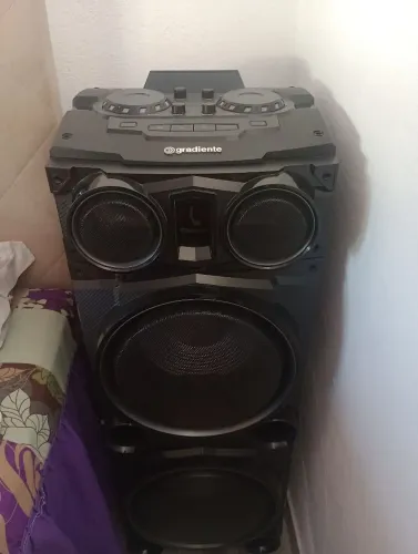 Caixa de som gradiente 1500 w
