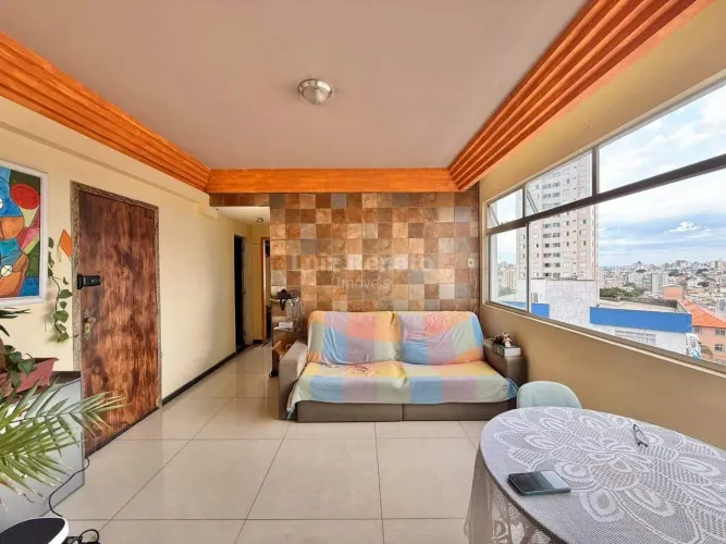 Apartamento à venda no bairro Santa Tereza