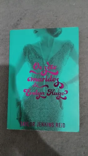livro os sete maridos de evelyn hugo