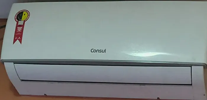 Ar condicionado 9000 btus muito econômico e gelando 100%