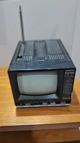 TV Mini vendemos como decoração nao funciona