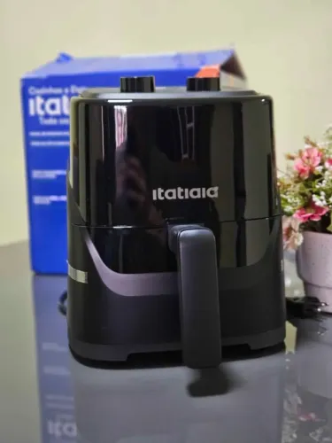 Air Fryer Itatiaia 3,5 Litros - Nova na caixa