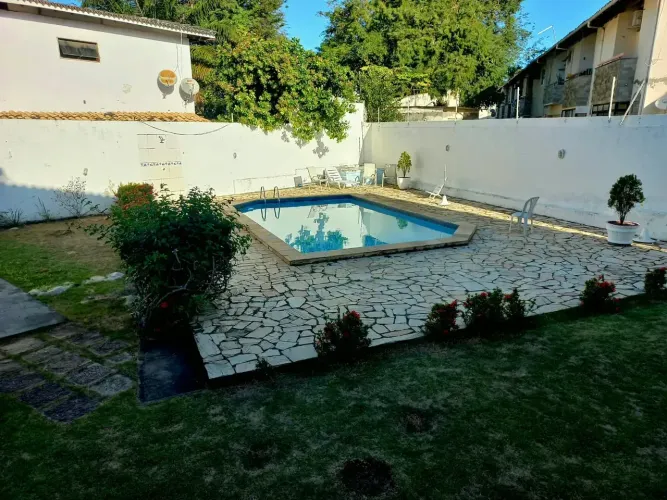 Apartamento Térreo à Venda no Farol de Itapuã 2 Quartos, Suíte, 74 m² e Piscina R$ 360 M