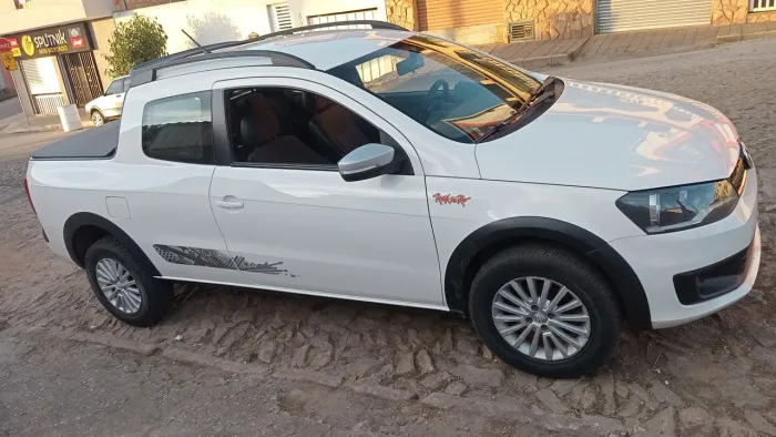 Volkswagen Saveiro Rock IN RIO 1.6 Total Flex 8V CD 2016