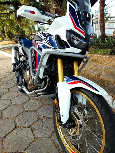 África twin CRF 1000L 