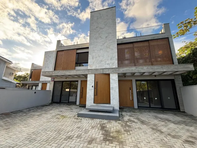 Apartamento para Venda em Garopaba, Encantada ( Praia da Barra ), 3 dormitórios, 1 suíte,