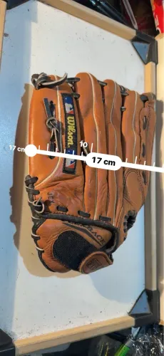 luva de softball marrom Wilson A2500L de 12,5