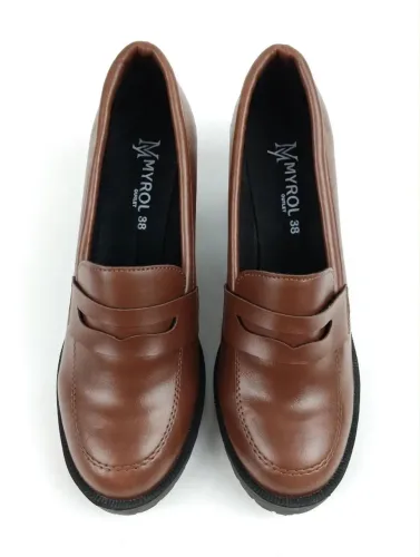 Sapatos número 38