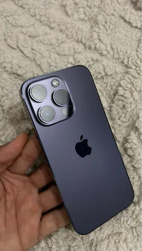 iPhone 14 Pro 256 ( sem marcas de uso )