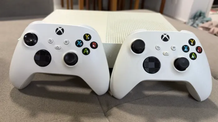 XBOX ONE S 1TB ? COMPLETO E MUITO CONSERVADO! 