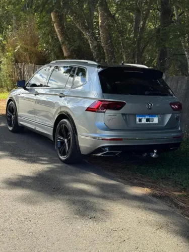 Volkswagen Tiguan Allspac R-line 350 TSI 2.0 4X4 2019